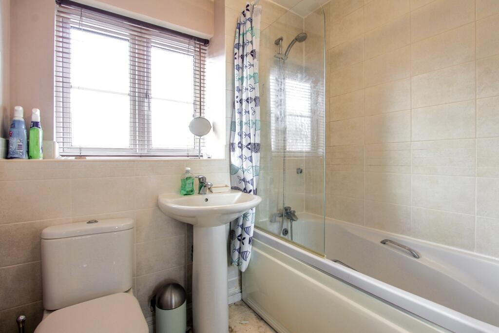 Additional image 11 of 90 Shrewsbury Road, Yeovil