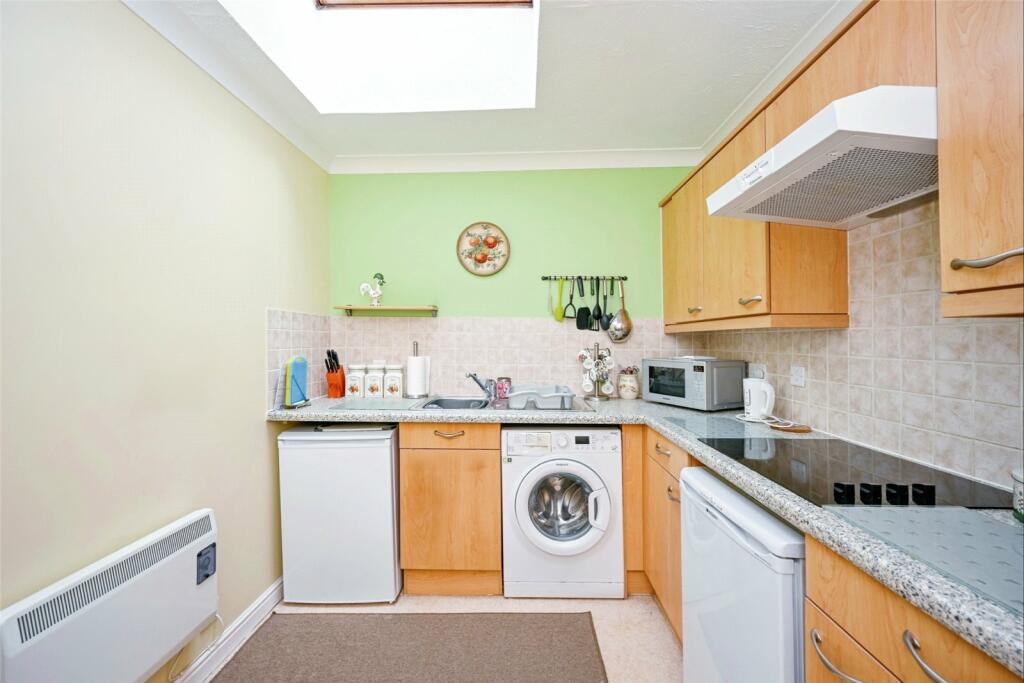 Apartment in Stafford, Staffordshire - View 4