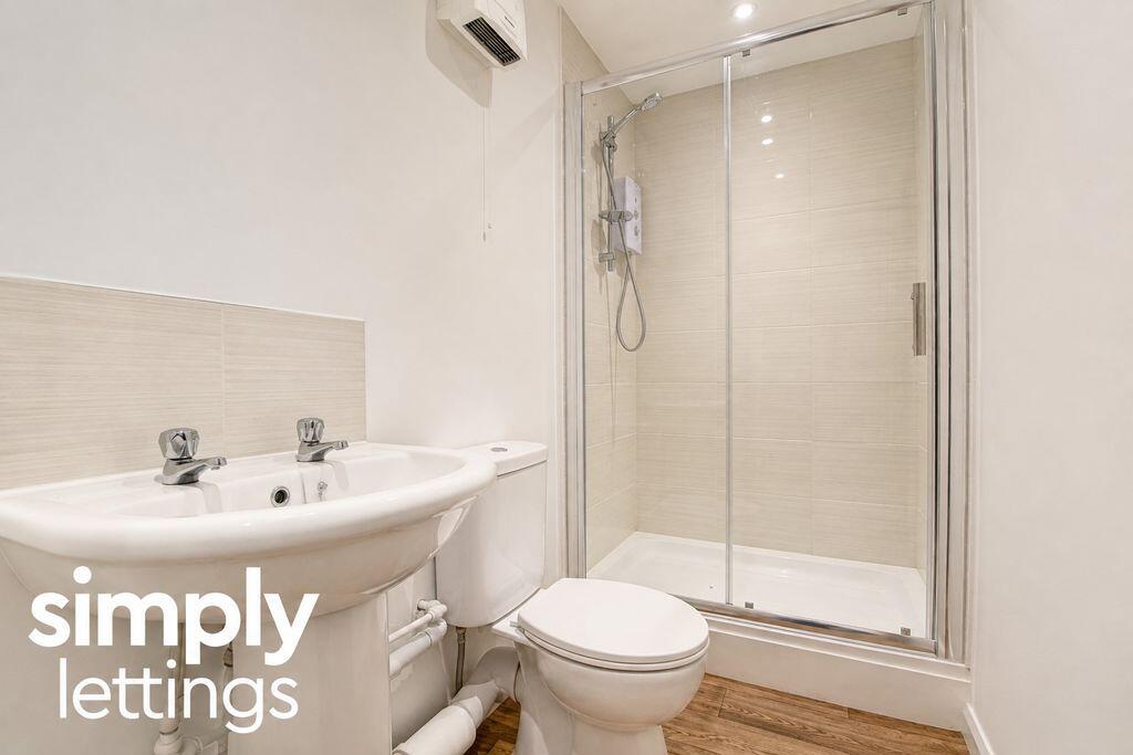 Apartment in Brighton - View 5