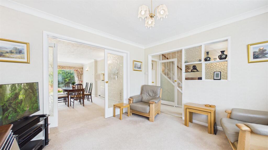 House in Peterborough, Paston - View 5