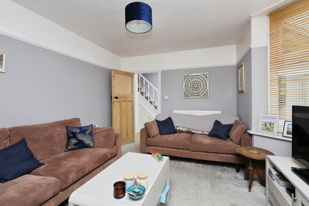 Cavalry Crescent, Eastbourne - View 3