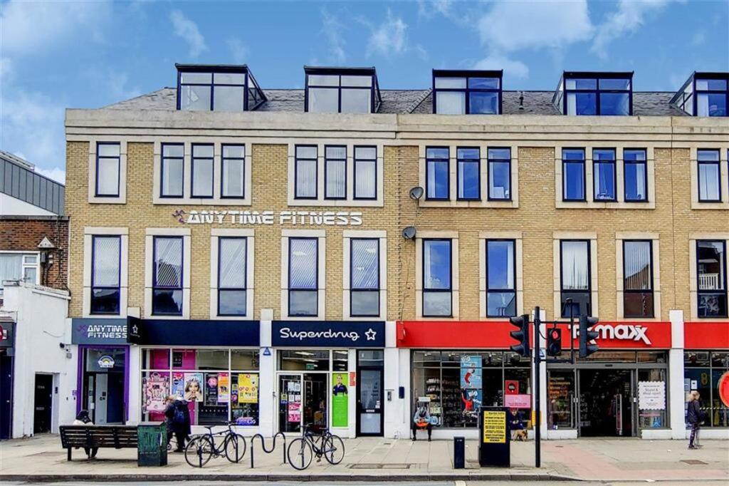 Main image of property: Balham High Road, Balham