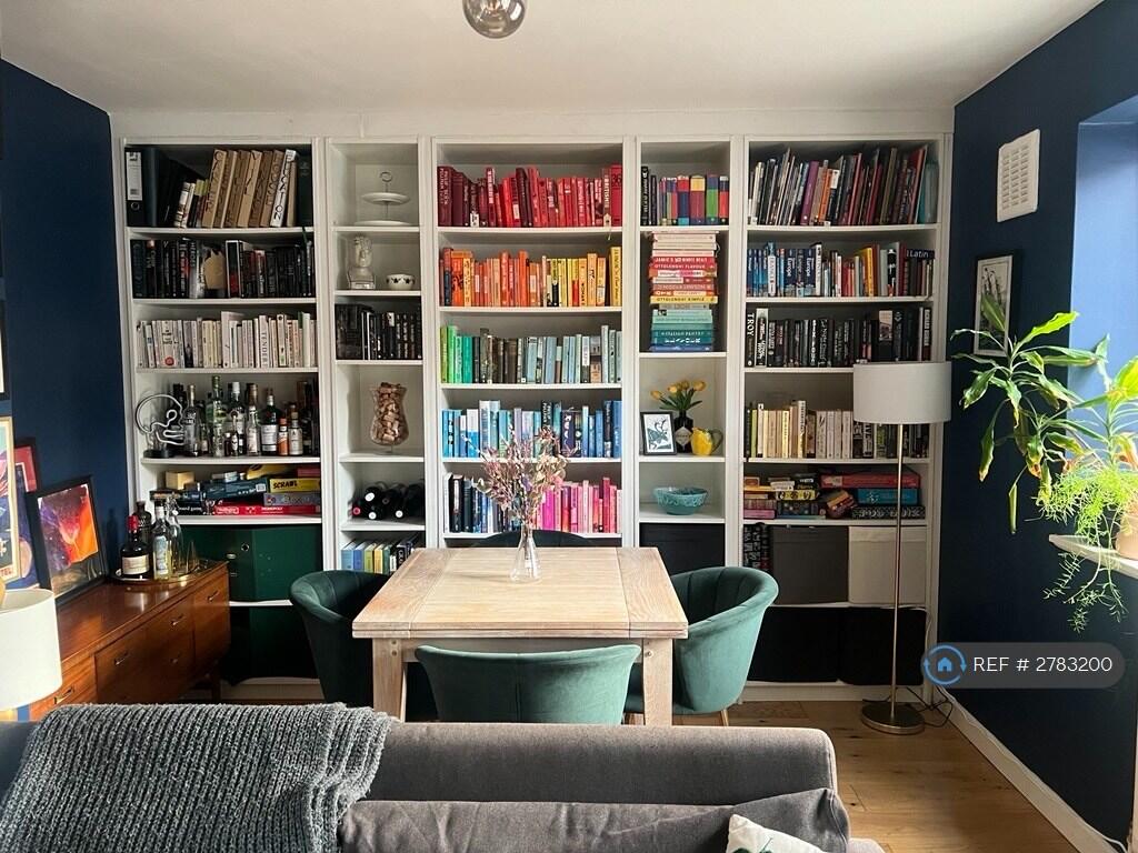 Main image of property: Greatfield Close, London, SE4