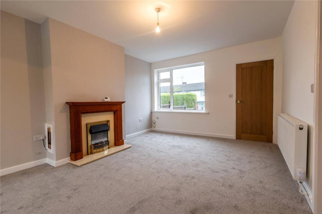 Priory Road, Wombridge, Telford, Shropshire, TF2 photo 3