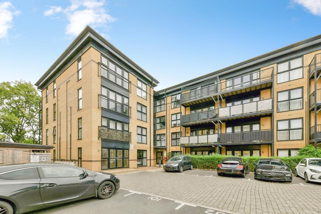 Main image of property: Giles Crescent, Stevenage, Hertfordshire, SG1