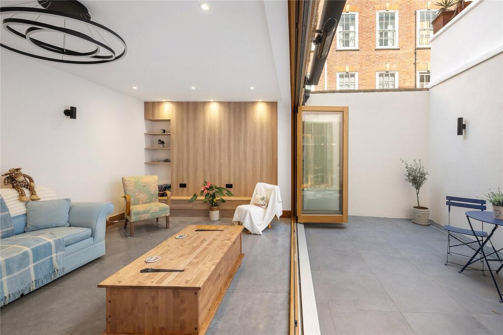 Apartment in London, Lot's Village, Earl's Court - View 3