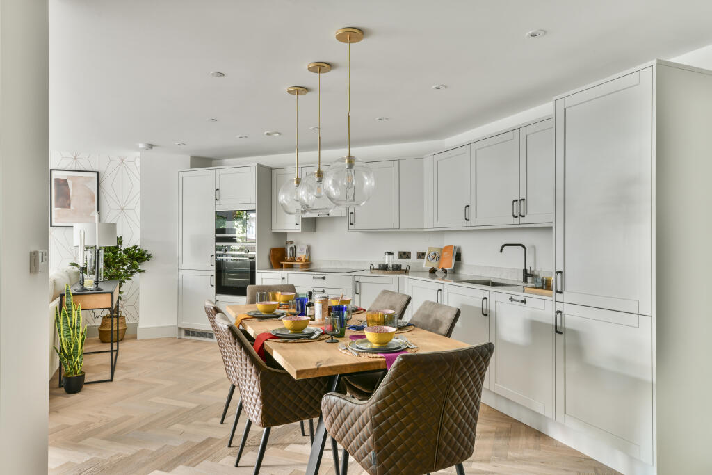 Main image of property: Clifton Mansions, Park Avenue, London, NW2