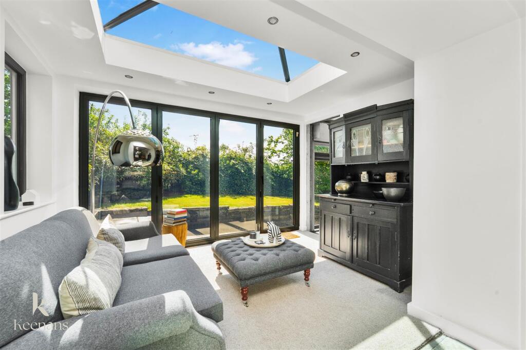 House in Bury, Park - View 2