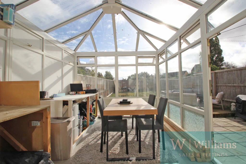 House in Portsmouth - View 3