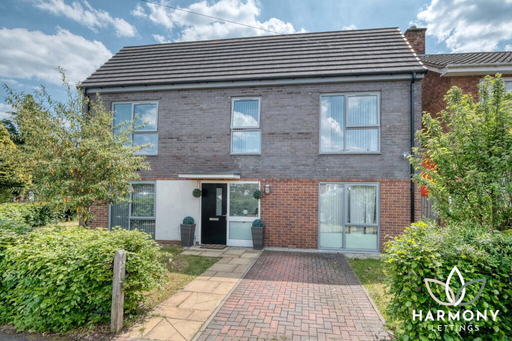 Main image of property: Grange Farm Drive, Birmingham, B38 8EQ