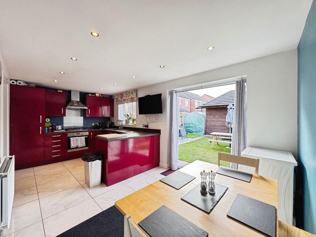 110, Glaramara Drive, The Beeches, Carlisle photo 2