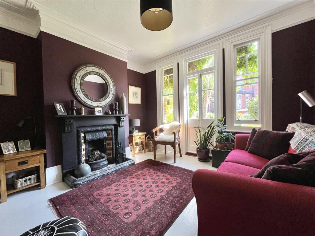 House in Brighton - View 5