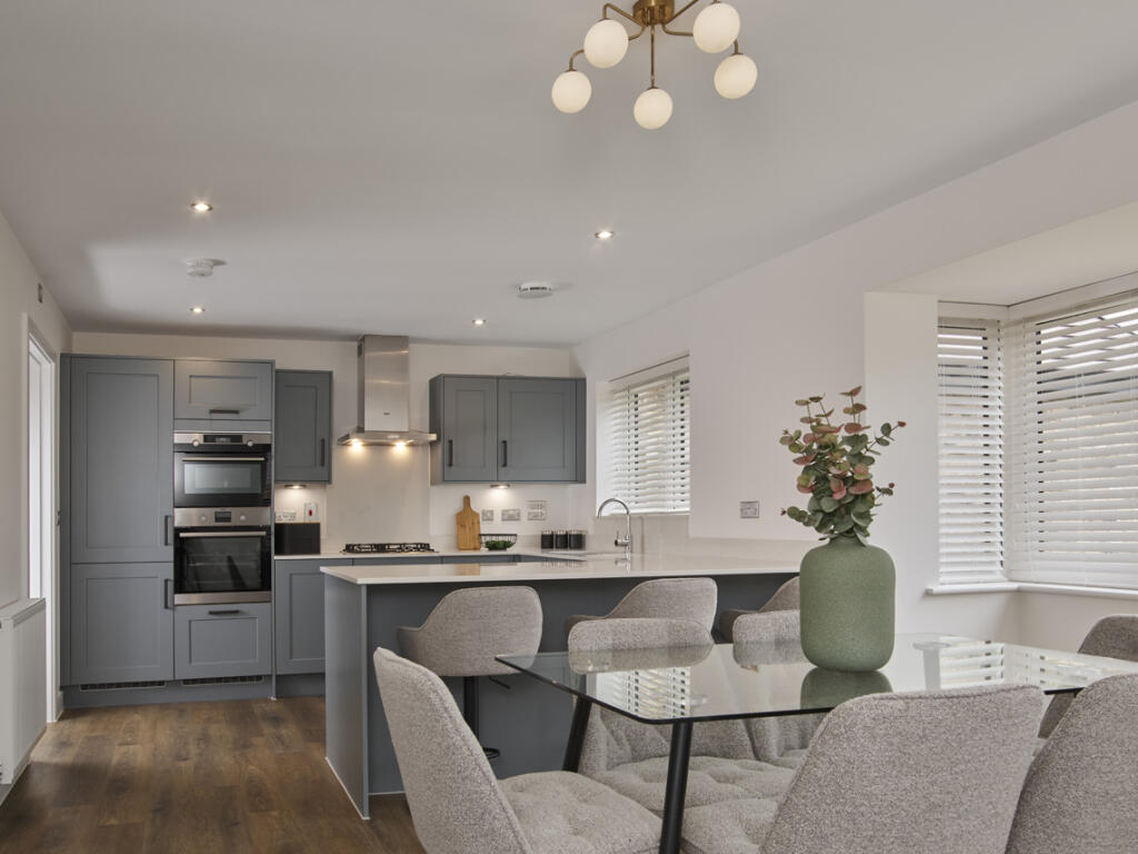 House in East Hertfordshire, Maltings Place, Thorley - View 3
