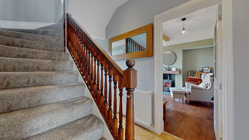 Hamilton Place, Neilston, Glasgow, East Renfrewshire photo 4