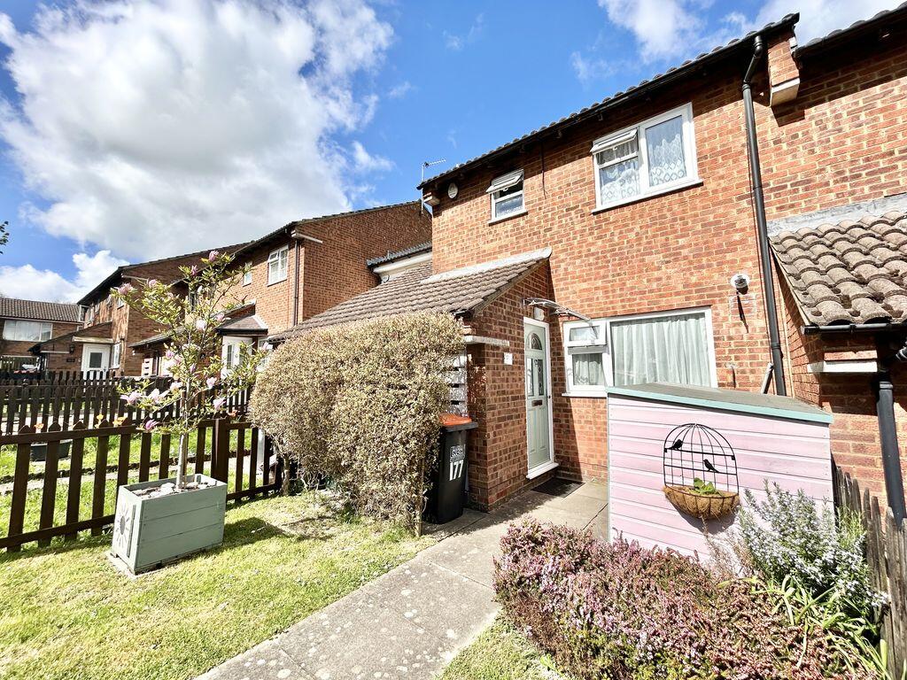 Main image of property: Spoondell, Dunstable