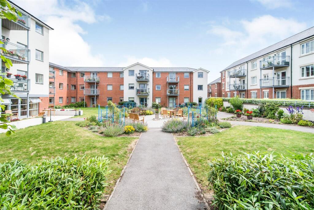 Main image of property: New Road, Basingstoke