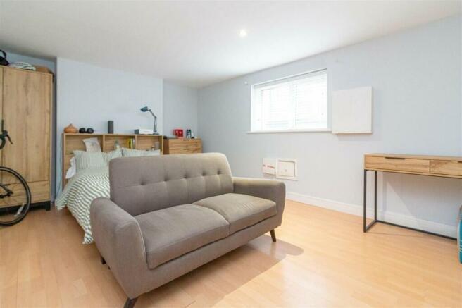 House in Nottingham - View 2
