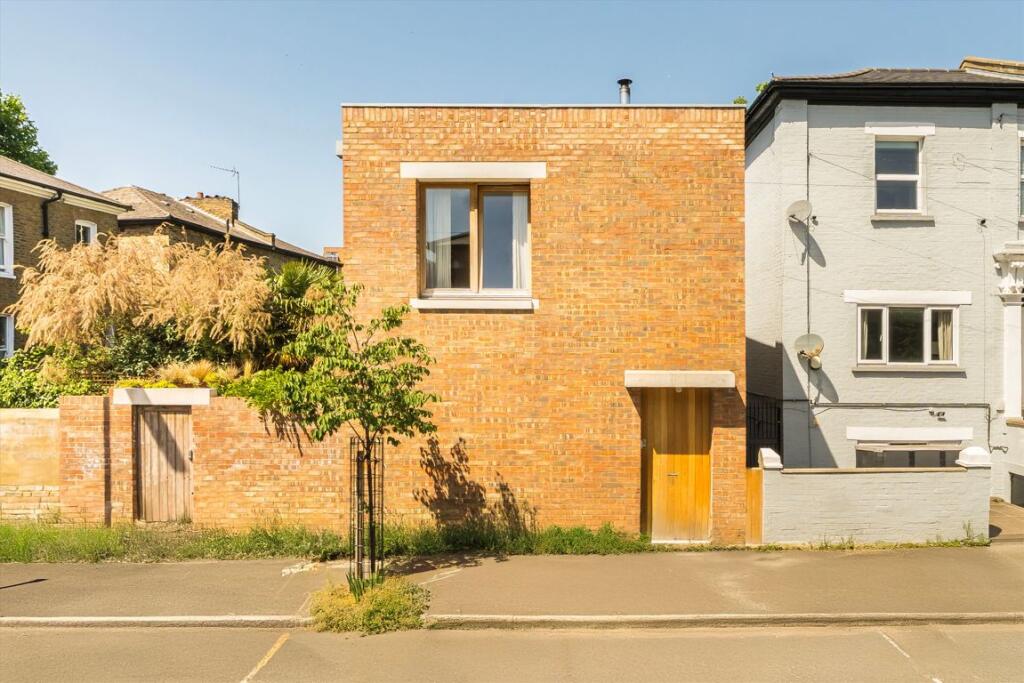 Main image of property: Stannard Road, London Fields