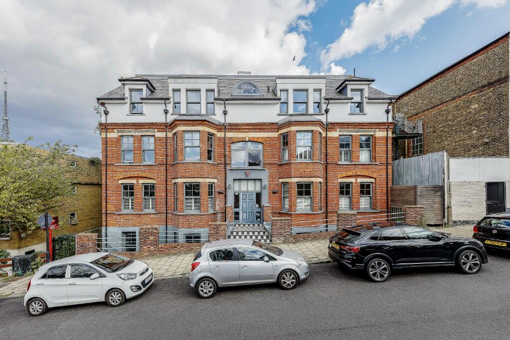 Main image of property: Jasper Road, London, SE19