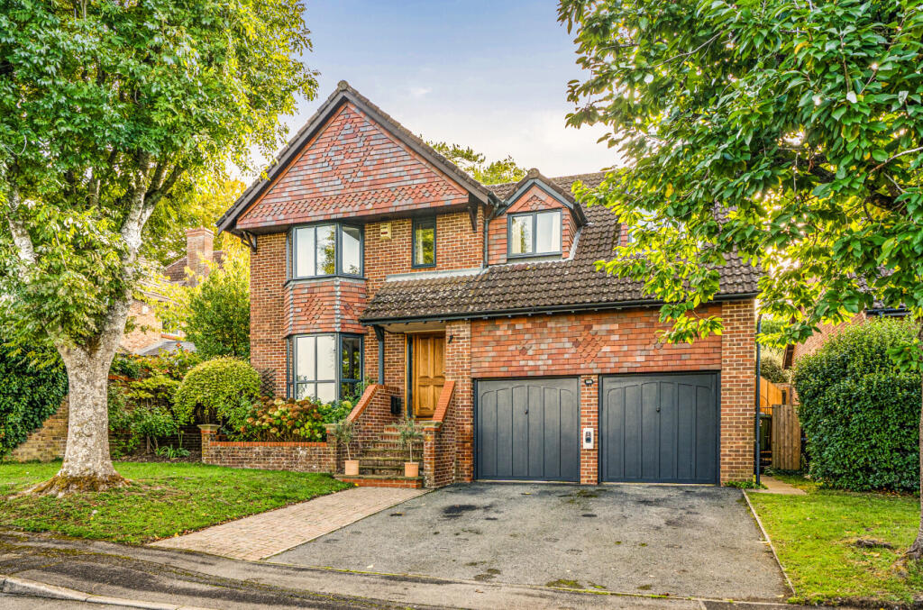 Main image of property: St. Nicholas Rise, Kings Worthy, Winchester, Hampshire, SO23