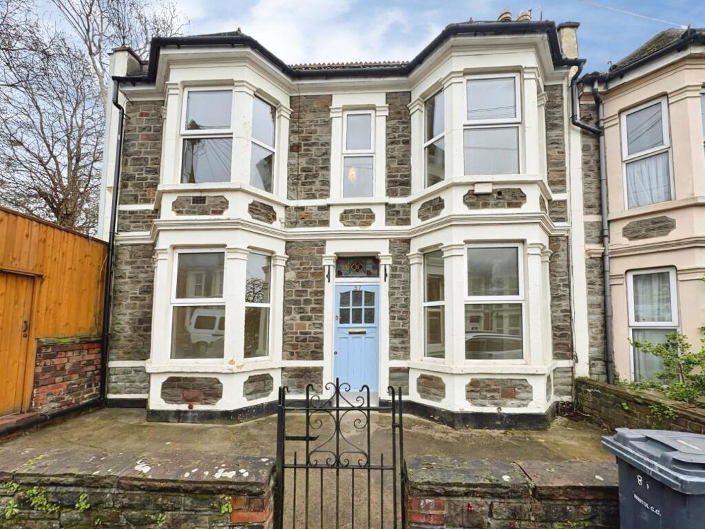 Main image of property: Chelsea Park, Easton, Bristol BS5 6AQ