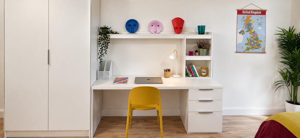 Apartment in Cambridge - View 3