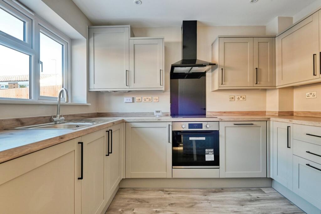 Brookdale Grove, Sheldon, Birmingham, B26 photo 2