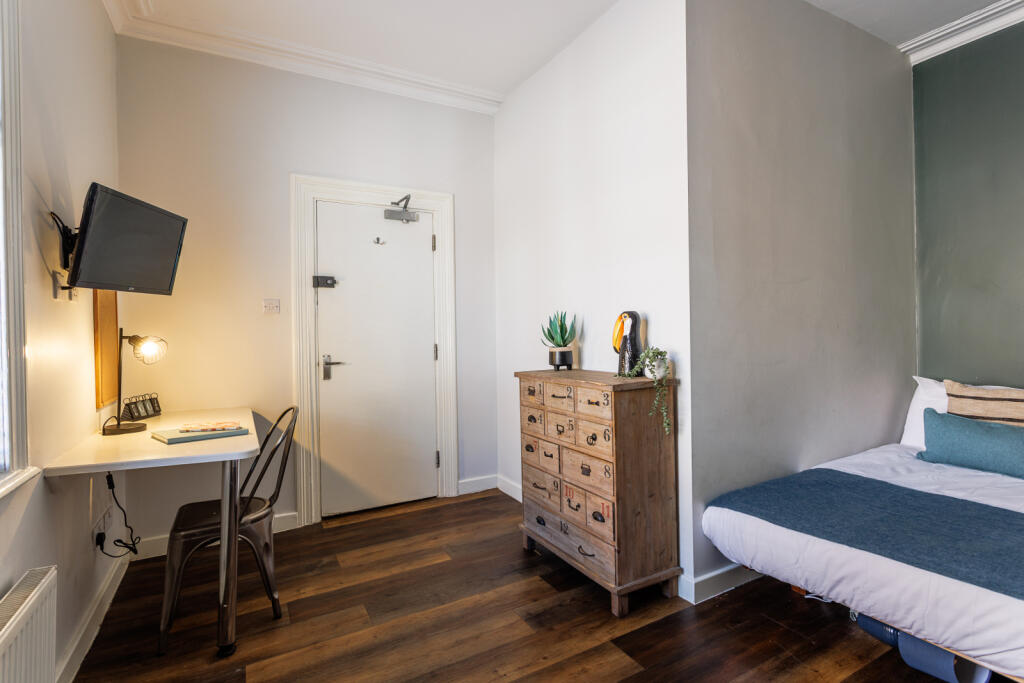 Property photo 8