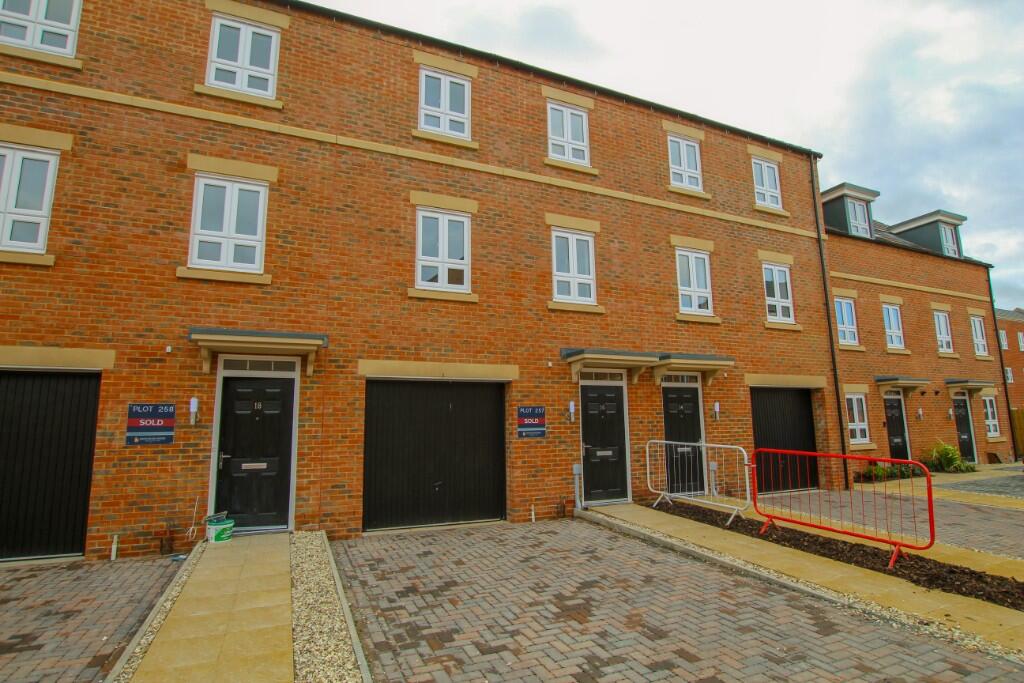 Main image of property: Fairstone, Newbury, Berkshire, RG14