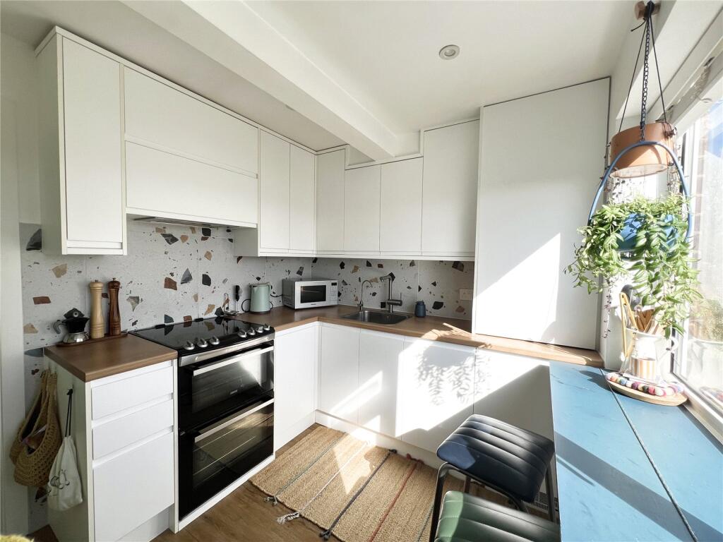 Main image of property: Clifford Road, Barnet, EN5