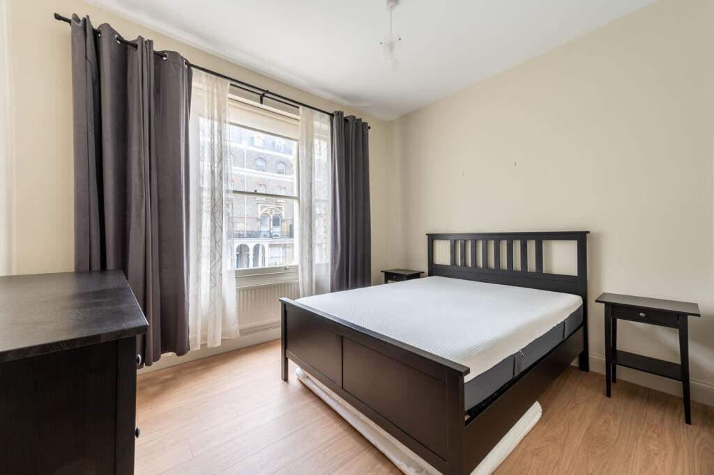 Apartment in London - View 4