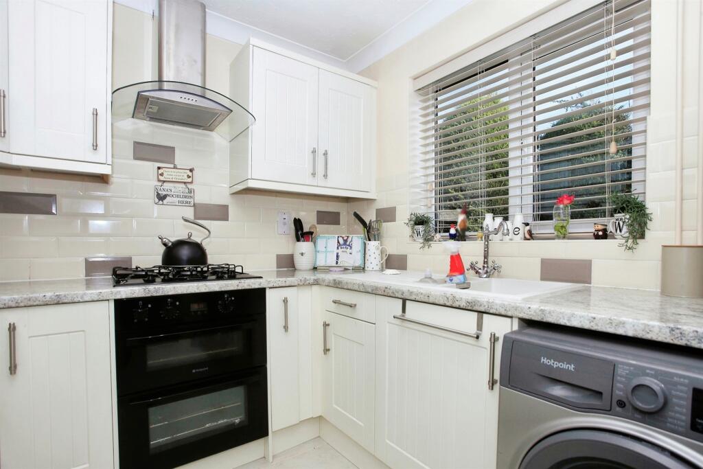 Barham Close, Peterborough photo 3