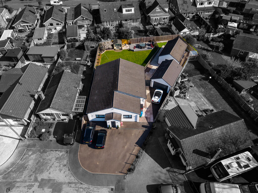 3-bed detached on Adelaide Close, Mickleover, £715,000