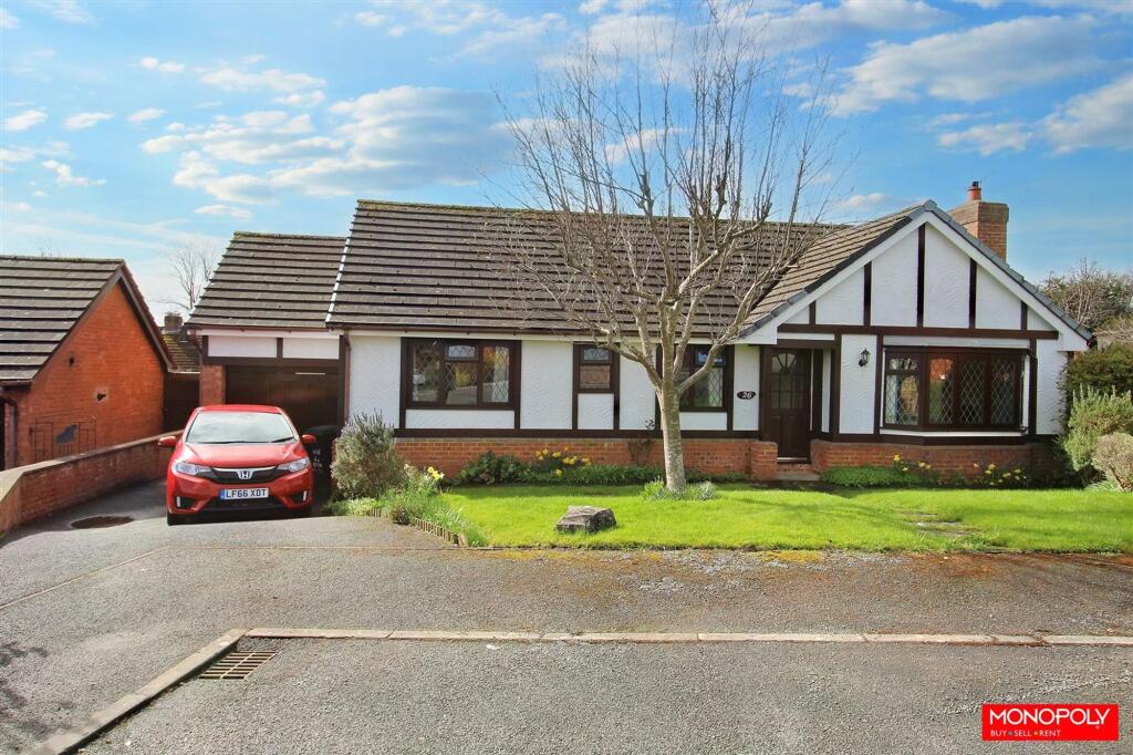 3-bed house on Bryn Onnen, Denbigh, LL16, £265,000