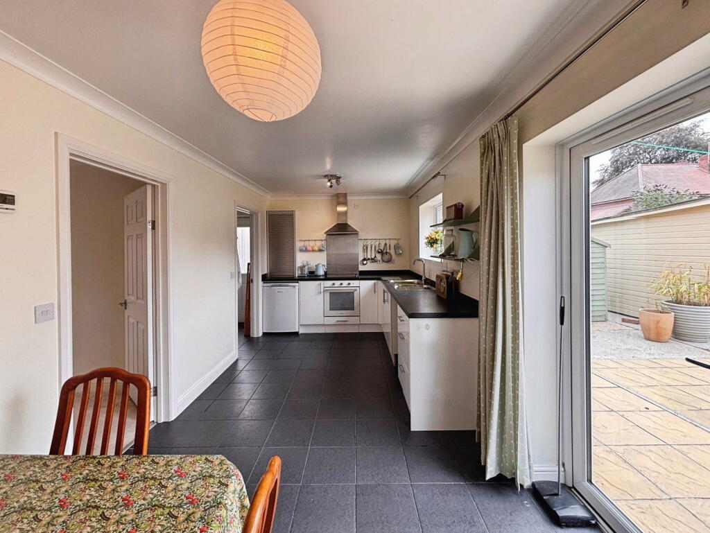 House in Nottingham - View 4