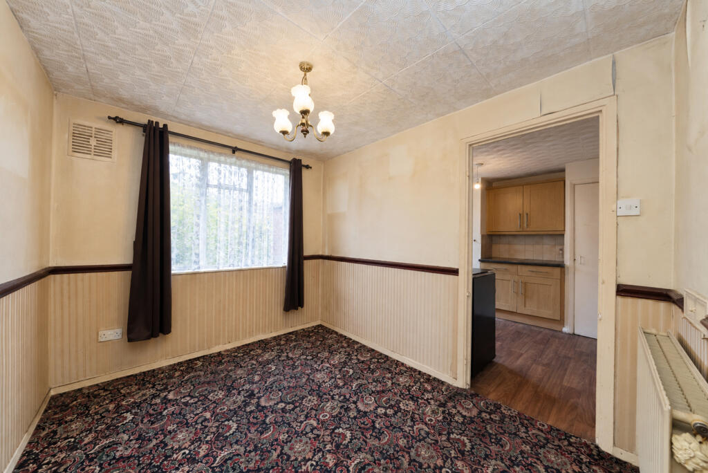 128, Church Street, Stratford, Newham, London photo 4