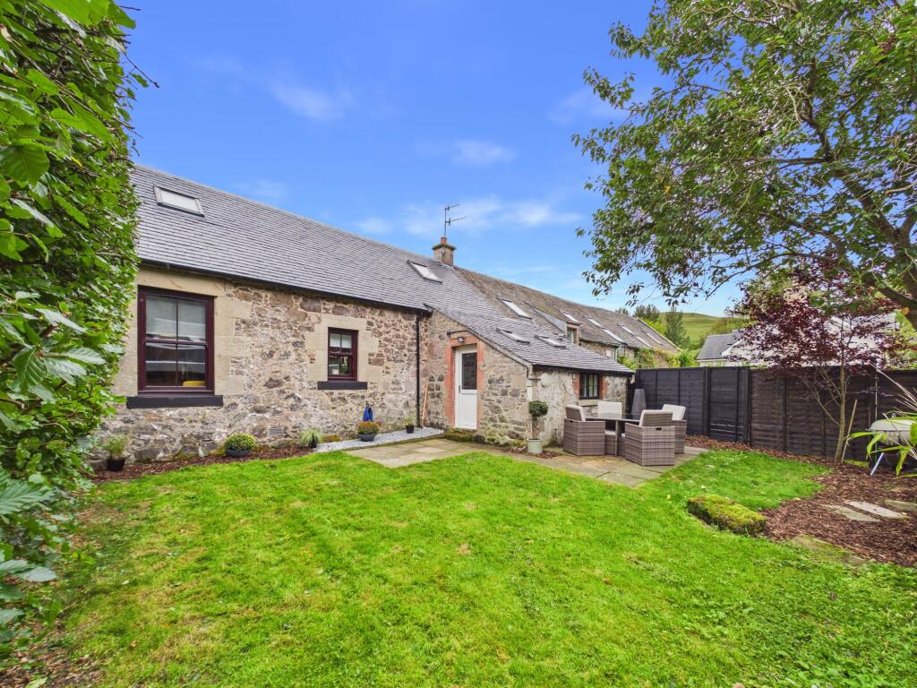 House in Motherwell, Hartree Square - View 4