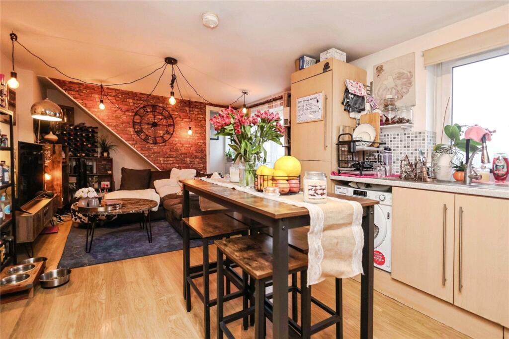 Additional image 3 of Park Mews, Londonderry Lane, Smethwick, West Midlands, B67