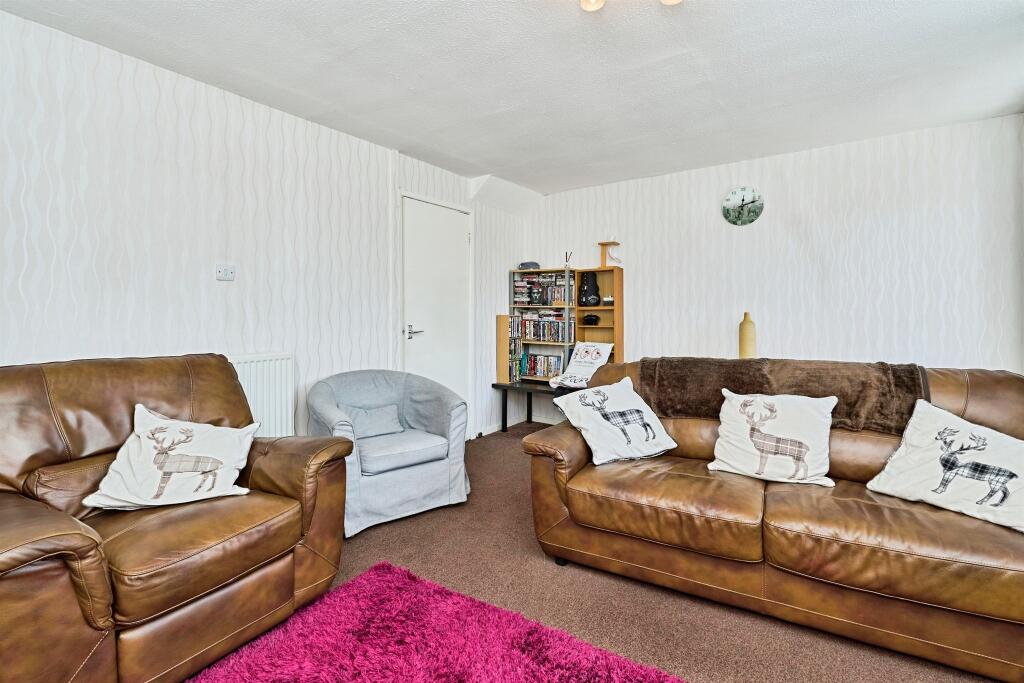 House in Sandwell, West Midlands - View 2