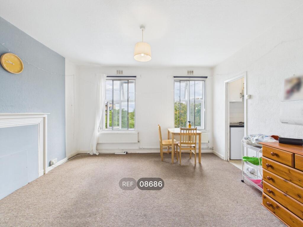 Apartment in London - View 4