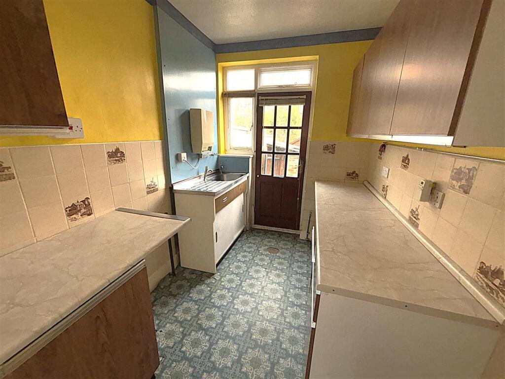 House in London - View 6