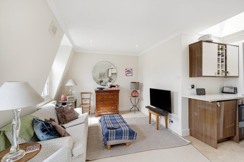 Apartment in London - View 4
