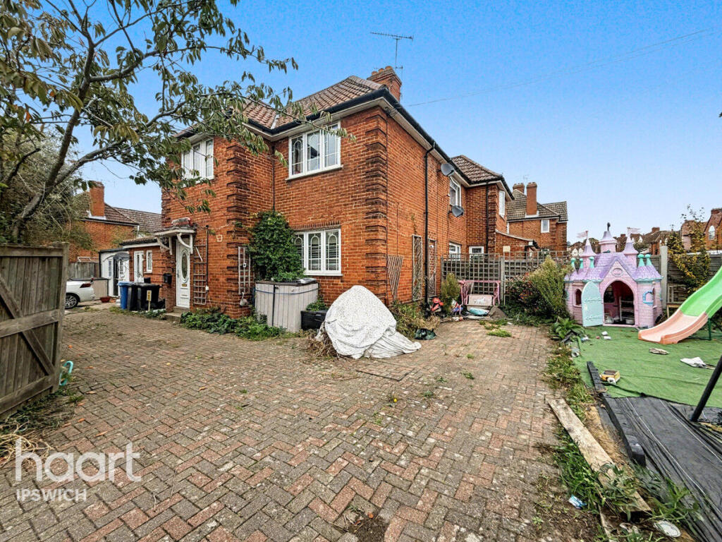 Main image of property: Cecil Road, Ipswich