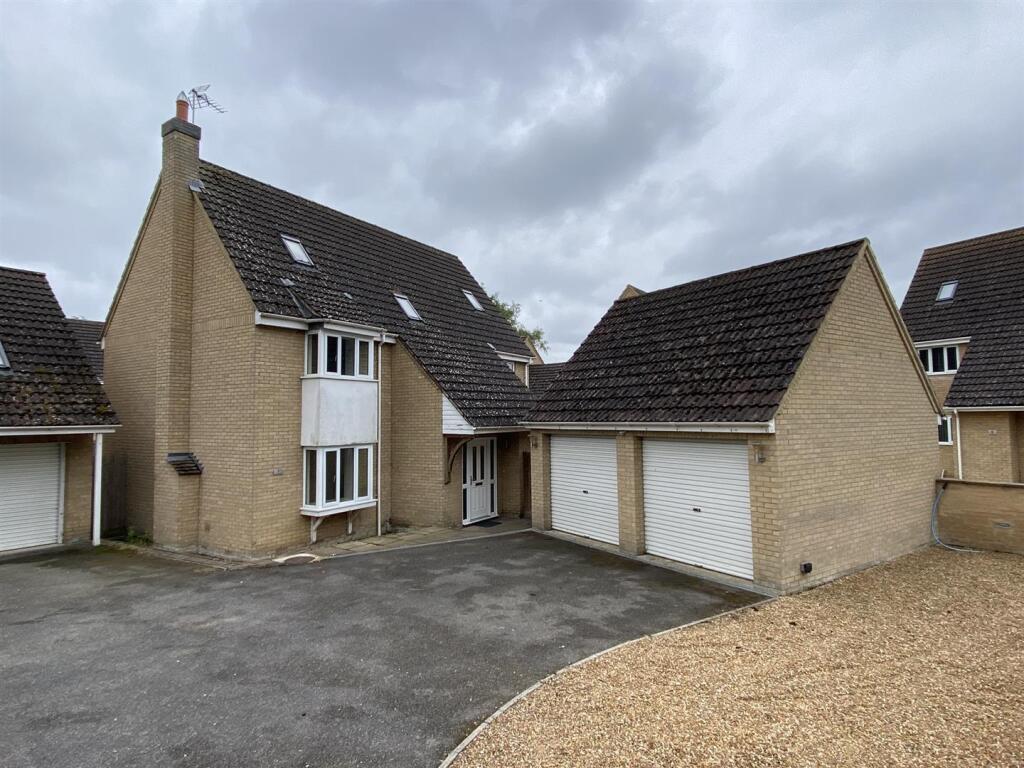 Main image of property: Lakenheath
