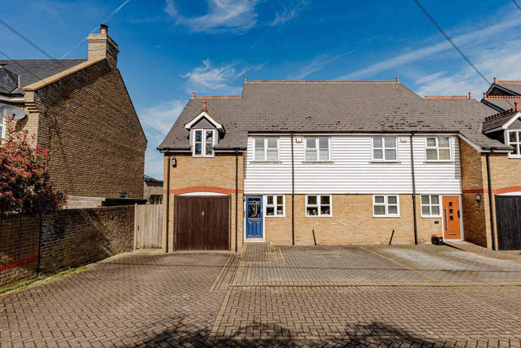 Main image of property: Canterbury Road, Faversham, ME13