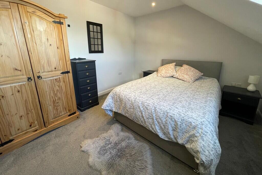 House in Leicester - More