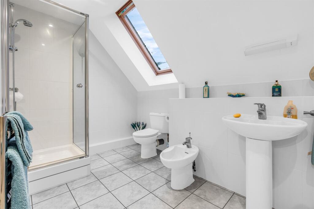 Additional image 20 of Oaklands Rise, Welwyn