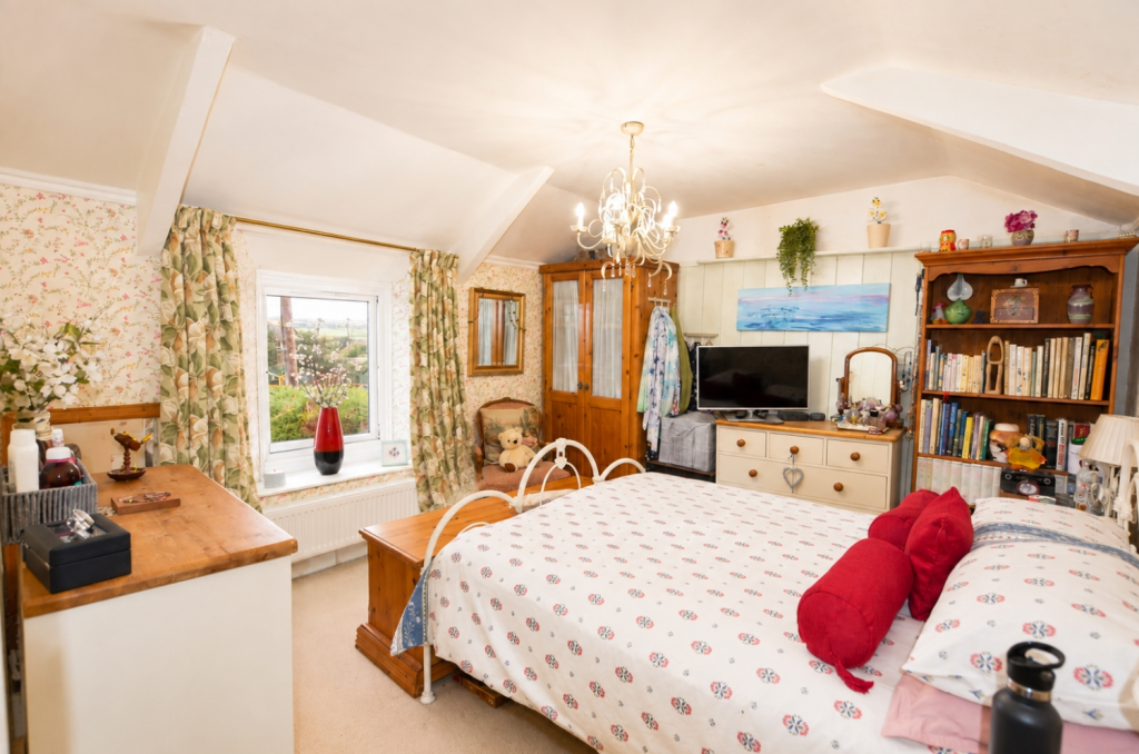 House in Bodmin, Cornwall - More