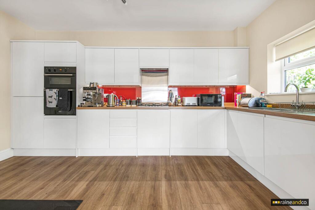 Additional image 11 of Burleigh Mead, Hatfield