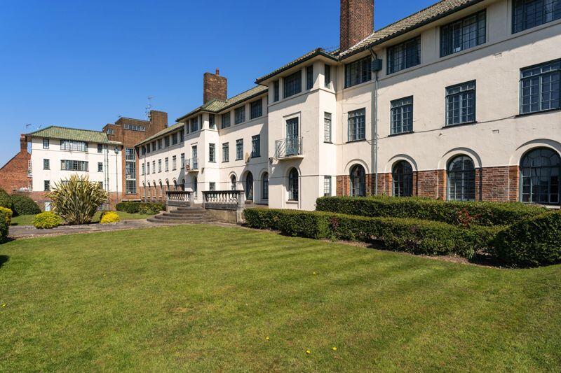Main image of property: The Pantiles, Finchley Road, Temple Fortune, NW11
